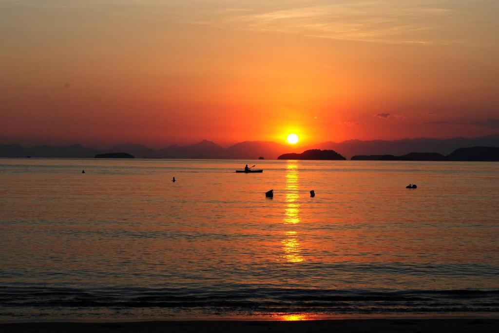Pousada Daleste Angra dos Reis Bagian luar foto
